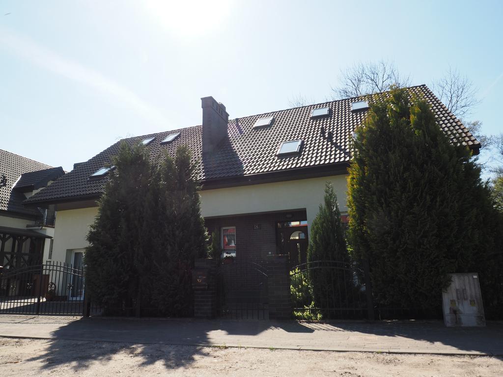 Dom Artusa Ustka Exterior foto